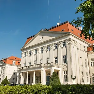 Hotel Austria Trend Schloss Wilhelminenberg ****
