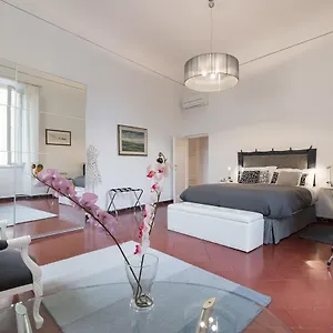 Casa vacanze Old Bridge: Historical And Chic 